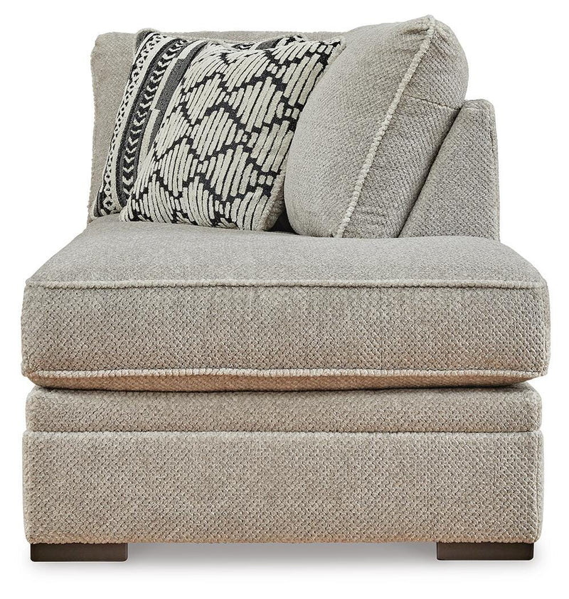Calnita Sectional with Chaise