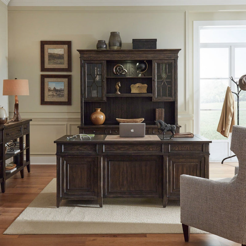 Paradise Valley 5 Piece Executive Set image