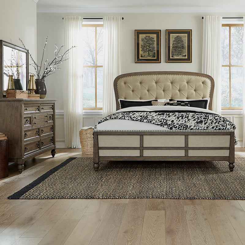 Americana Farmhouse Queen Shelter Bed, Dresser & Mirror image