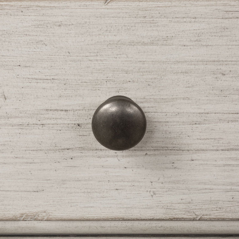 Farmhouse Reimagined Queen Poster Bed, Dresser & Mirror, Chest