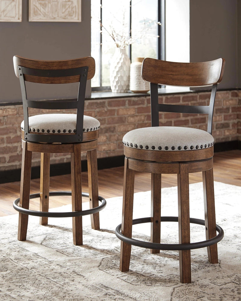 Valebeck Counter Height Bar Stool