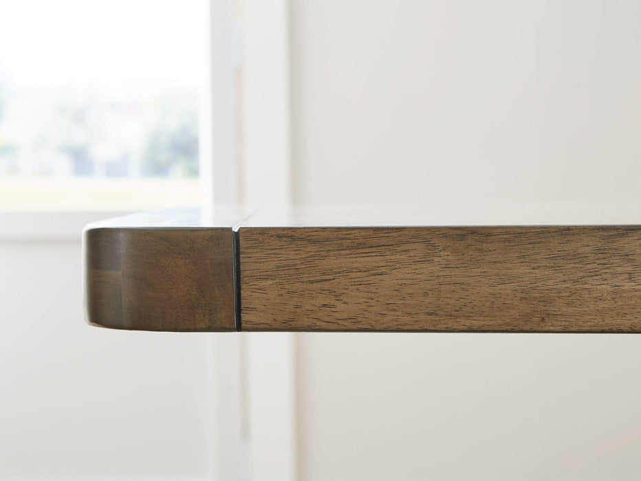 Cabalynn Dining Room Set - Vicars Furniture (McAlester, OK)