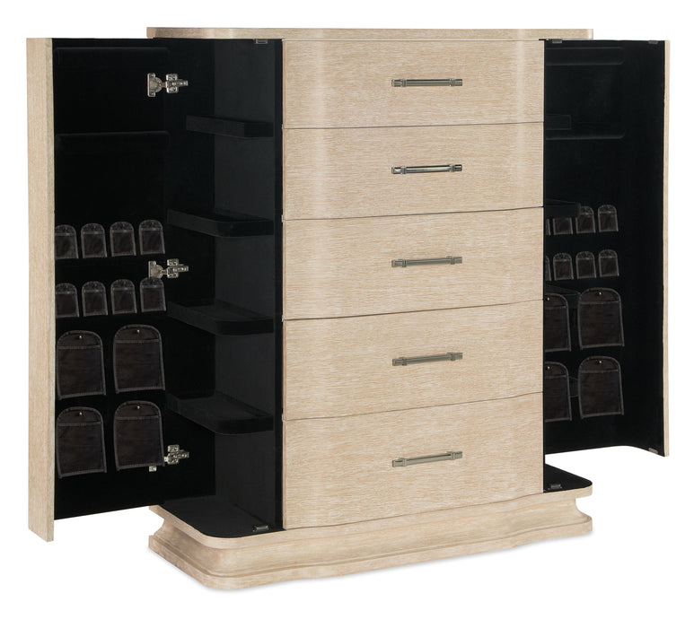 Nouveau Chic Five Drawer Chest - Vicars Furniture (McAlester, OK)