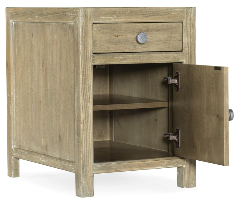 Surfrider Chairside Chest - Vicars Furniture (McAlester, OK)