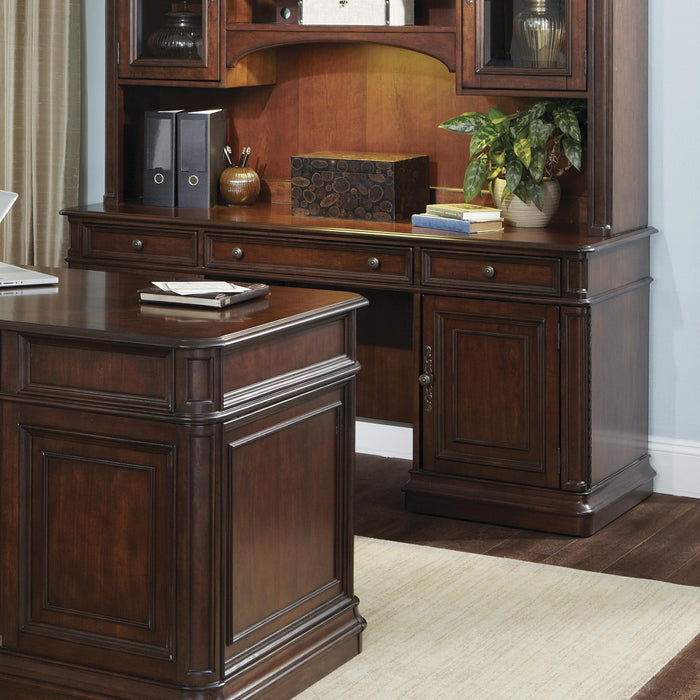 Brayton Manor Jr Executive Credenza Base image