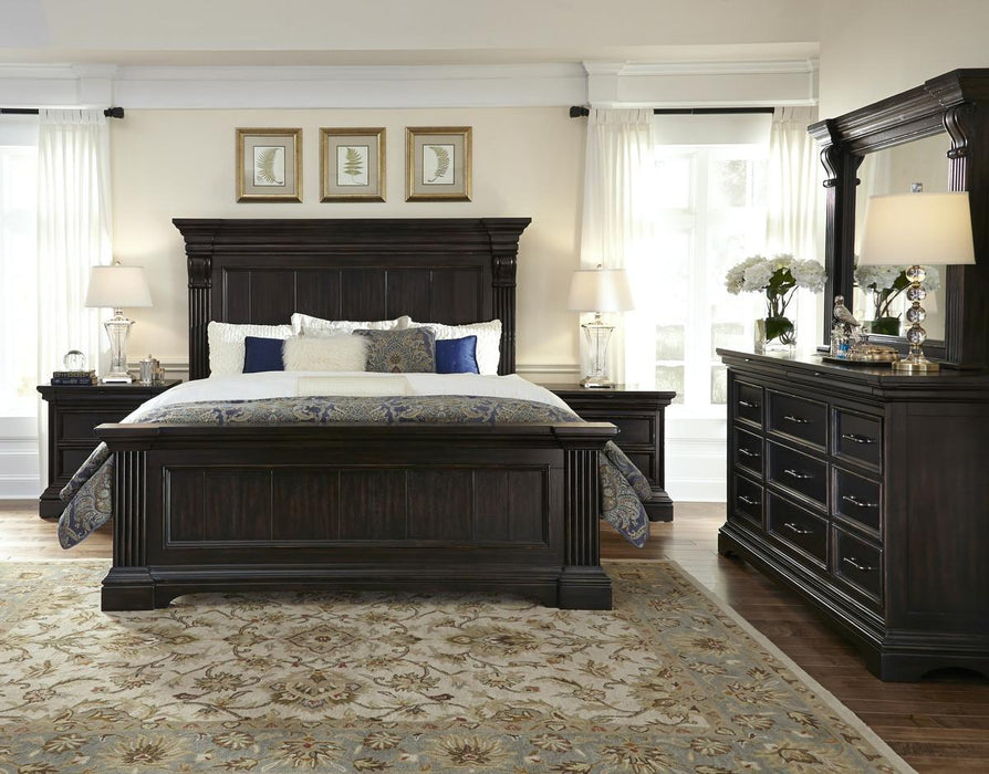 Pulaski Caldwell King Panel Bed in Dark Wood