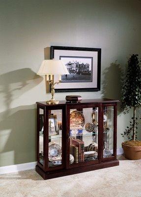 Pulaski Curio Console in Ridgewood Cherry