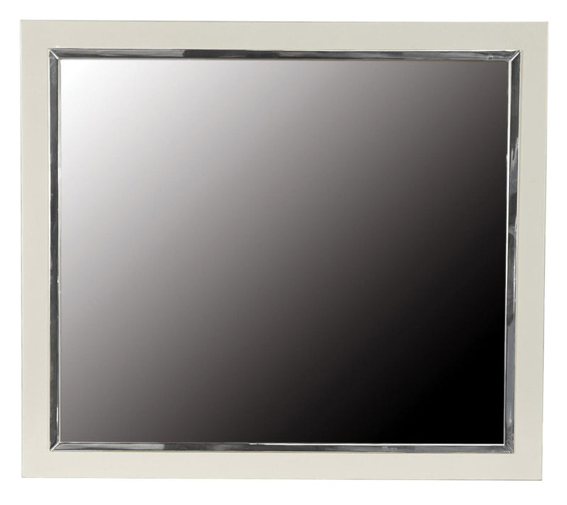 Pulaski Cydney Mirror in Painted