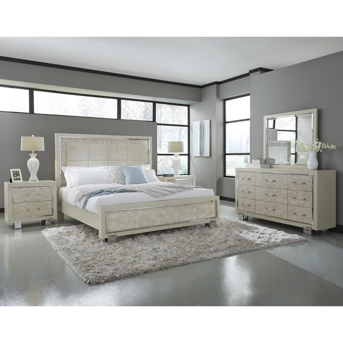 Pulaski Cydney King Upholstered Panel Bed in Painted