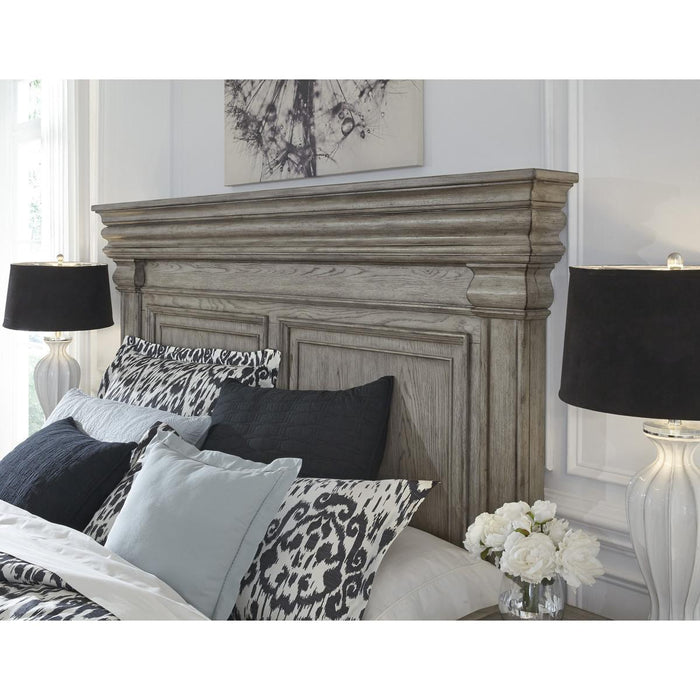 Pulaski Madison Ridge Queen Panel Bed in Heritage Taupe������P091-BR-K1